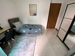 Melville Park (D18), Condominium #574964581